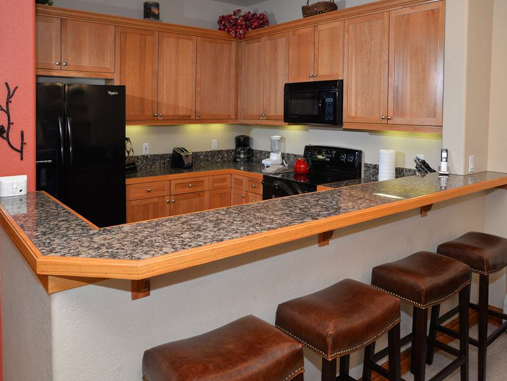 Lodge At Brookside Avon Village Rum bild